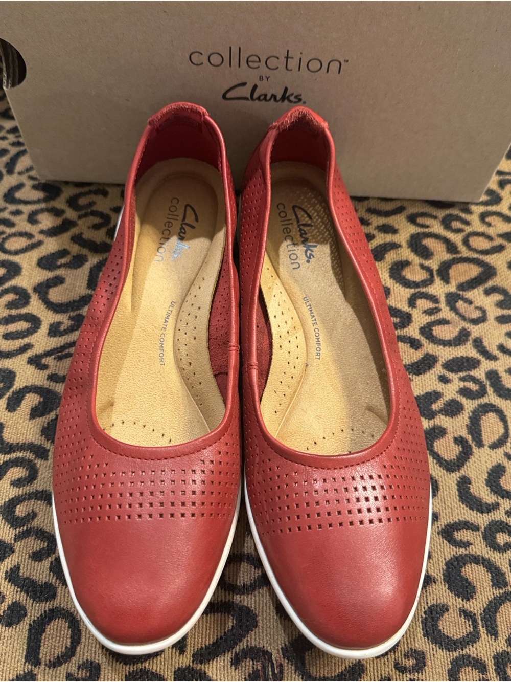 Clarks Red Perforated Leather Slip-On Flats. Size 6.5 Wide Width NWT- Box